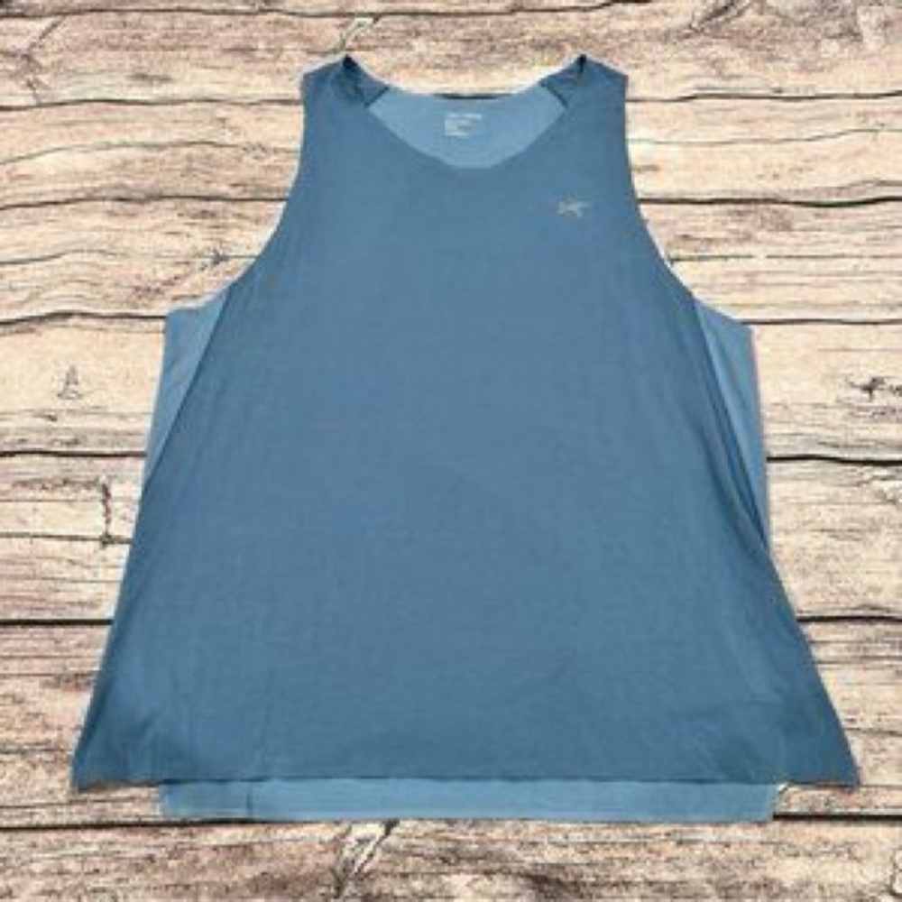 Arc'teryx Men's Norvan Athletic Tank Top in Solace Blue